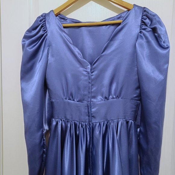 Vintage Formal Gown - circa 1980s - Royal Blue - Picture 7 of 11
